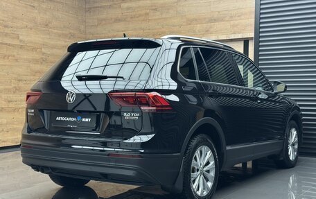 Volkswagen Tiguan II, 2017 год, 2 199 000 рублей, 3 фотография