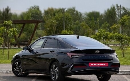 Hyundai Elantra, 2025 год, 2 190 000 рублей, 6 фотография