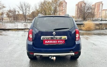 Renault Duster I рестайлинг, 2013 год, 830 000 рублей, 2 фотография