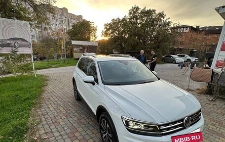 Volkswagen Tiguan II, 2019 год, 3 200 000 рублей, 3 фотография
