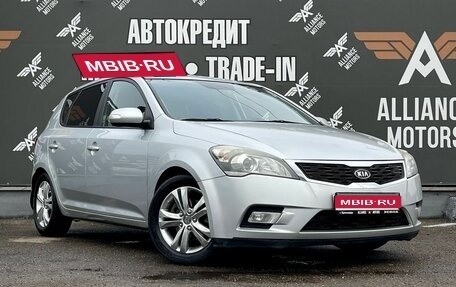 KIA cee'd I рестайлинг, 2010 год, 895 000 рублей, 1 фотография