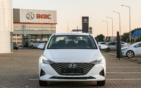 Hyundai Solaris II рестайлинг, 2021 год, 1 155 000 рублей, 2 фотография