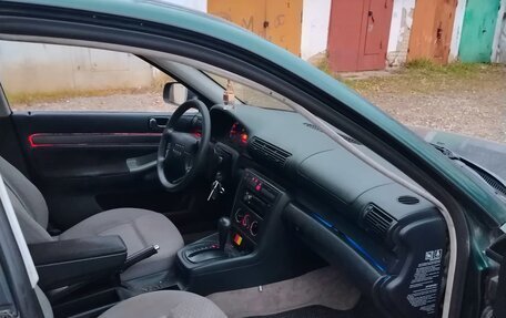 Audi A4, 1995 год, 240 000 рублей, 12 фотография