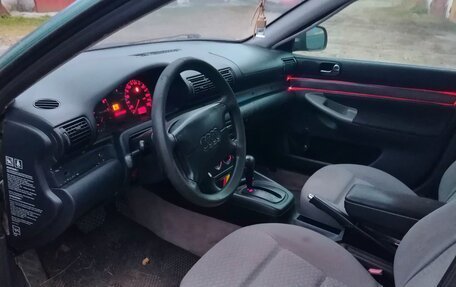 Audi A4, 1995 год, 240 000 рублей, 13 фотография