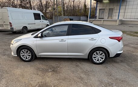 Hyundai Solaris II рестайлинг, 2022 год, 1 481 000 рублей, 3 фотография