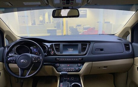 KIA Carnival III, 2019 год, 2 730 000 рублей, 17 фотография