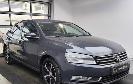 Volkswagen Passat B7, 2012 год, 1 125 000 рублей, 3 фотография