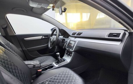 Volkswagen Passat B7, 2012 год, 1 125 000 рублей, 13 фотография