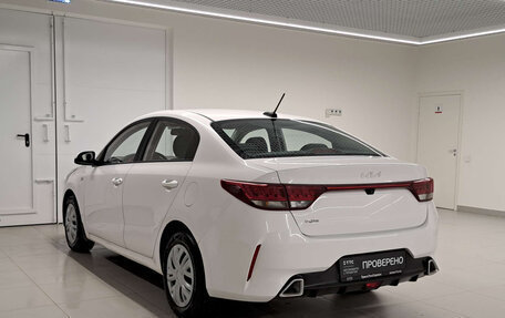 KIA Rio IV, 2022 год, 1 694 000 рублей, 7 фотография