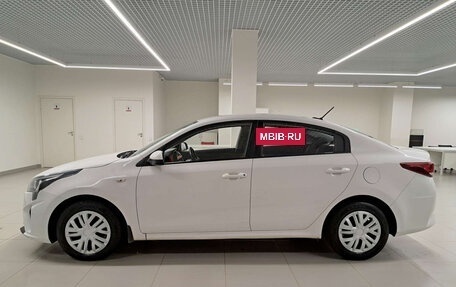 KIA Rio IV, 2022 год, 1 694 000 рублей, 8 фотография