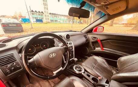 Hyundai Coupe II рестайлинг, 2006 год, 650 000 рублей, 16 фотография