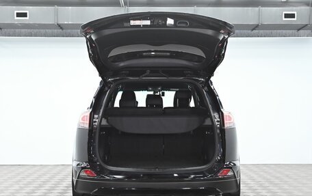 Toyota RAV4, 2019 год, 2 235 000 рублей, 5 фотография