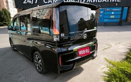 Honda Stepwgn IV, 2021 год, 2 690 000 рублей, 3 фотография