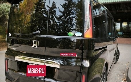 Honda Stepwgn IV, 2021 год, 2 690 000 рублей, 4 фотография