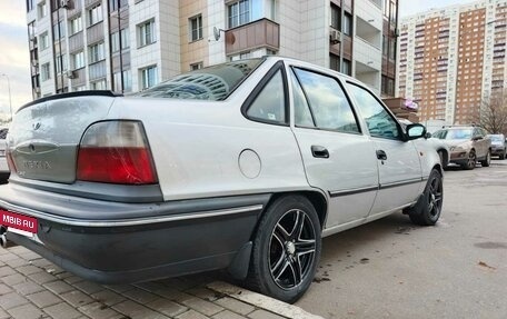 Daewoo Nexia I рестайлинг, 2001 год, 245 000 рублей, 17 фотография