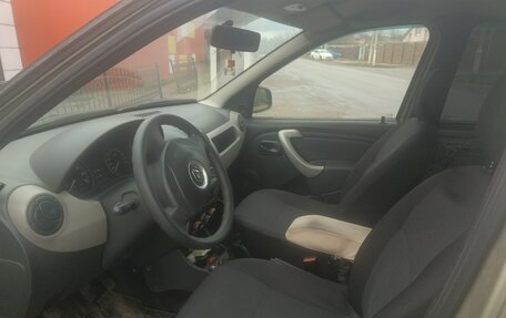 Renault Logan I, 2010 год, 350 000 рублей, 3 фотография