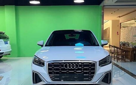 Audi Q2 I, 2022 год, 2 000 000 рублей, 2 фотография