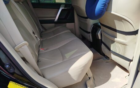 Toyota Land Cruiser Prado 150 рестайлинг 2, 2012 год, 3 479 000 рублей, 9 фотография