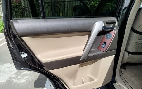 Toyota Land Cruiser Prado 150 рестайлинг 2, 2012 год, 3 479 000 рублей, 15 фотография