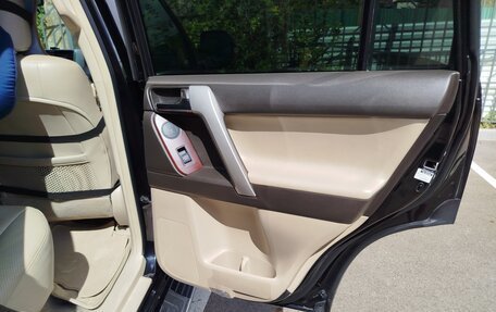 Toyota Land Cruiser Prado 150 рестайлинг 2, 2012 год, 3 479 000 рублей, 19 фотография