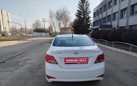 Hyundai Solaris II рестайлинг, 2016 год, 1 020 000 рублей, 10 фотография