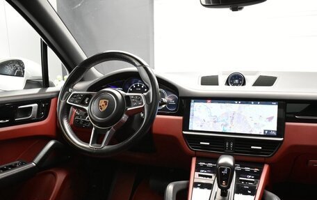 Porsche Cayenne III, 2022 год, 7 500 000 рублей, 15 фотография
