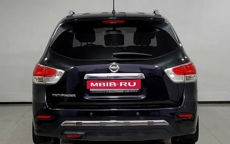 Nissan Pathfinder, 2015 год, 1 620 000 рублей, 3 фотография