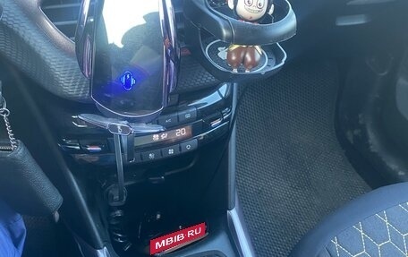 Peugeot 2008 II, 2014 год, 870 000 рублей, 2 фотография