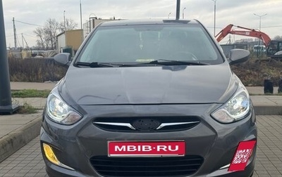 Hyundai Solaris II рестайлинг, 2013 год, 700 000 рублей, 1 фотография