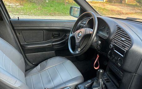 BMW 3 серия, 1991 год, 340 000 рублей, 16 фотография