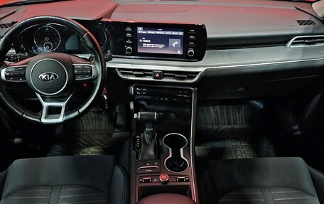 KIA K5, 2021 год, 1 999 000 рублей, 9 фотография