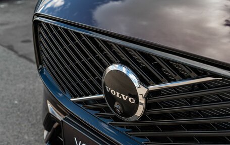 Volvo XC60 II, 2025 год, 4 фотография