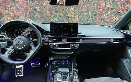 Audi A4, 2020 год, 2 900 000 рублей, 12 фотография