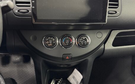 Nissan Note II рестайлинг, 2013 год, 1 299 999 рублей, 13 фотография