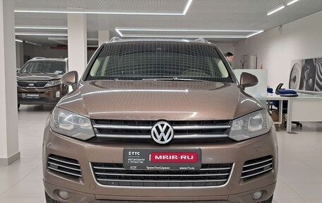 Volkswagen Touareg III, 2014 год, 1 966 000 рублей, 2 фотография