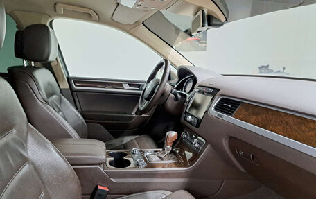 Volkswagen Touareg III, 2014 год, 1 966 000 рублей, 13 фотография