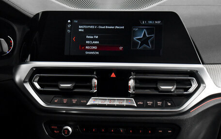 BMW 3 серия, 2019 год, 4 099 000 рублей, 14 фотография