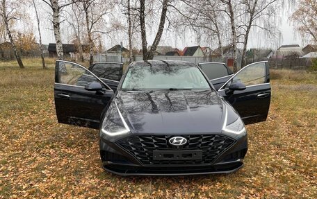 Hyundai Sonata VIII, 2019 год, 2 470 000 рублей, 18 фотография