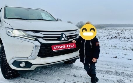 Mitsubishi Pajero Sport III рестайлинг, 2019 год, 3 100 000 рублей, 1 фотография