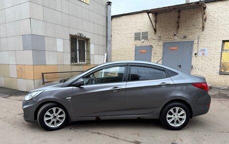 Hyundai Solaris II рестайлинг, 2012 год, 380 000 рублей, 2 фотография