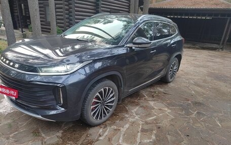 CheryExeed TXL, 2023 год, 2 450 000 рублей, 4 фотография