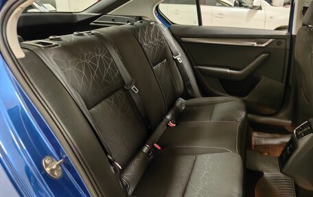 Skoda Octavia, 2018 год, 1 999 000 рублей, 9 фотография