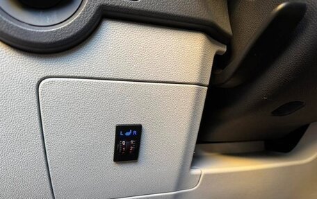 Volkswagen T-Cross I, 2021 год, 1 750 000 рублей, 17 фотография