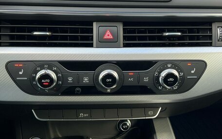 Audi A4, 2017 год, 1 990 000 рублей, 22 фотография