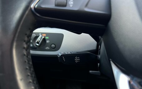 Audi A4, 2017 год, 1 990 000 рублей, 19 фотография