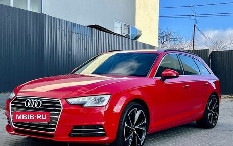 Audi A4, 2017 год, 1 990 000 рублей, 12 фотография