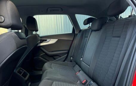 Audi A4, 2017 год, 1 990 000 рублей, 28 фотография