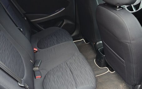 Hyundai Solaris II рестайлинг, 2015 год, 960 000 рублей, 10 фотография