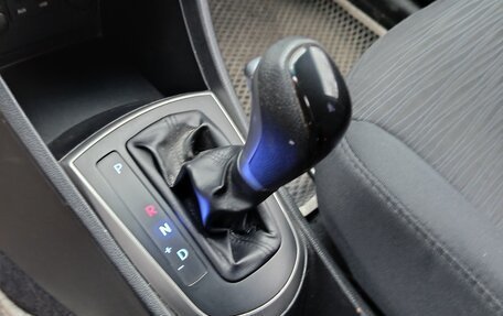 Hyundai Solaris II рестайлинг, 2015 год, 960 000 рублей, 13 фотография