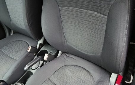 Hyundai Solaris II рестайлинг, 2015 год, 960 000 рублей, 15 фотография